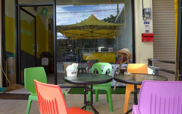 Stamp Hostel - Adults Only