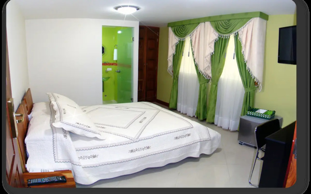 Apartahotel Vincent Suites