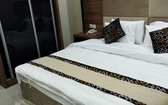 Elite Furnished Suites