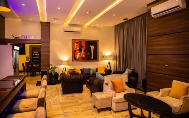 Omedel Luxury