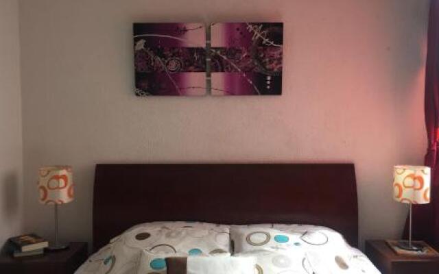 HABITACIóN EN SANTA TERESA