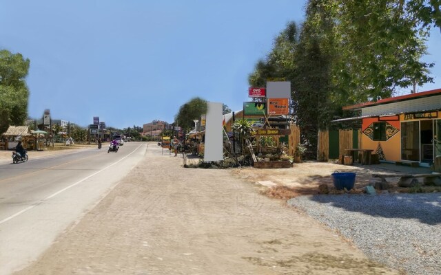 Oyo 579 Leaf House 3 Long Beach