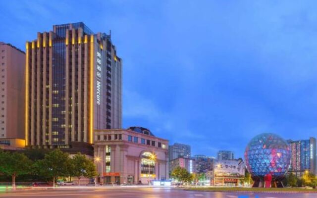 Mercure Hotel Dalian-Friendship Square