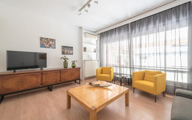 Philippos Acropolis Home by Cloudkeys