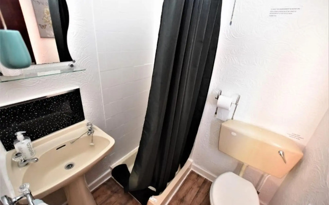 Bridle Lodge Apartments
