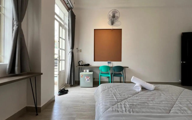 Olala Homestay with Balcony in Saigon center