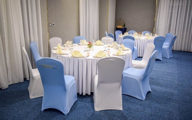 Saraya Corniche Hotel