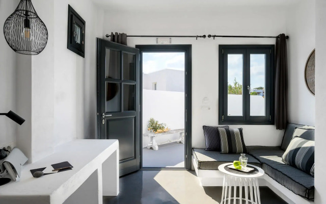Santolia Art Suites