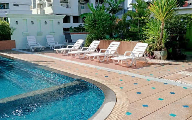 Woraburi Sukhumvit Hotel & Resort
