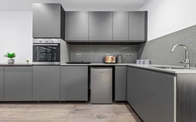 Luxury Studio Flat Golders Green Central London