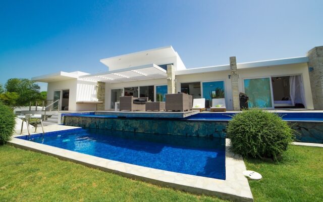 Villas Agua Dulce - Villa Summerhill