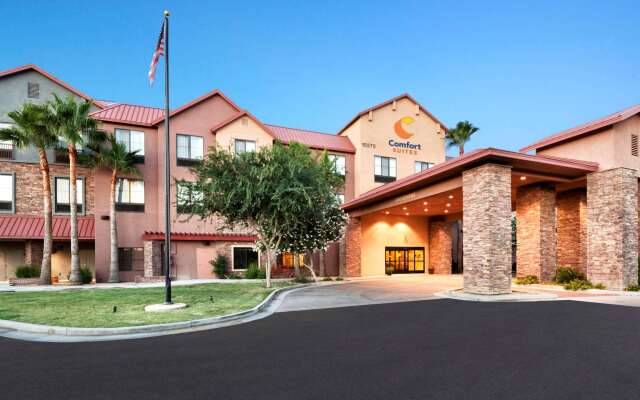 Comfort Suites Goodyear - West Phoenix