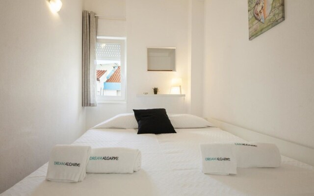 B23 - Rising Sun Apartment