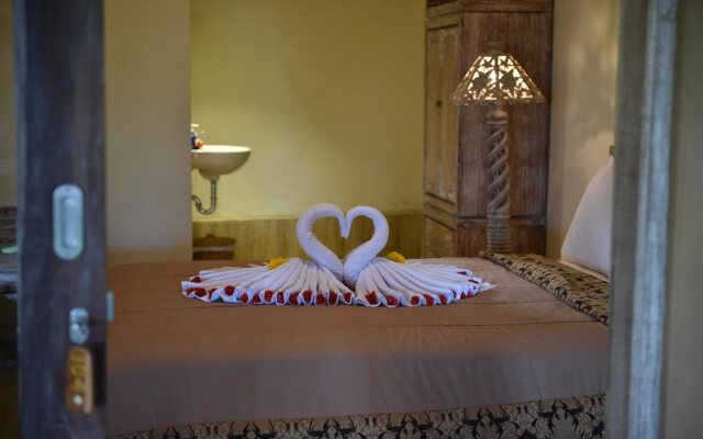 Uma Shanty Near to Lempuyang