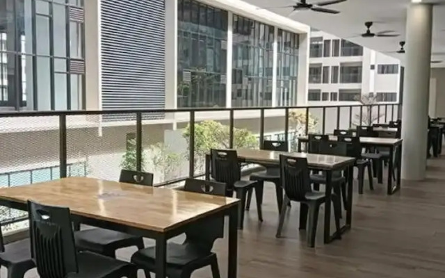 Nilai Youth City C-25-15 4PAX