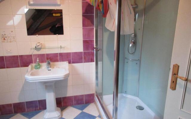 Nature et Piscine au sommet du Périgord