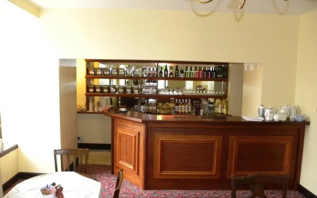 The Balfour Manor