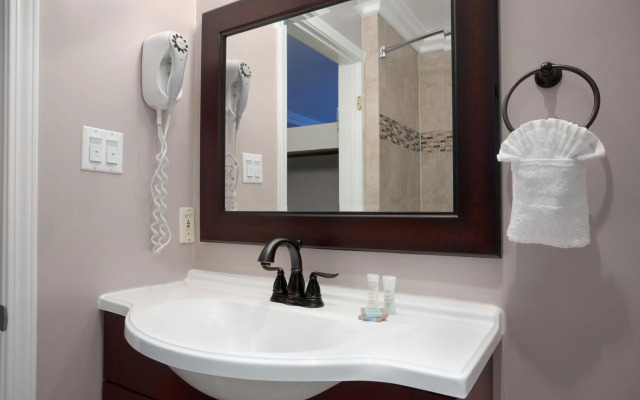 Travelodge by Wyndham Santa Maria