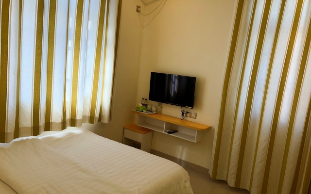 Yueqingnian Apartment