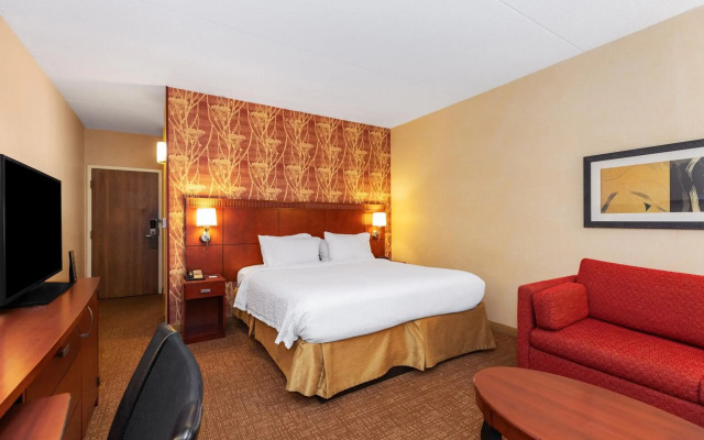 Courtyard by Marriott Toledo Airport Holland