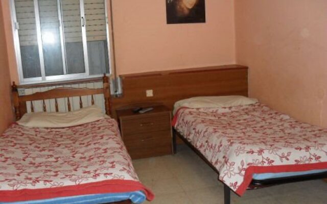 Hotel Pension Mode Lleida