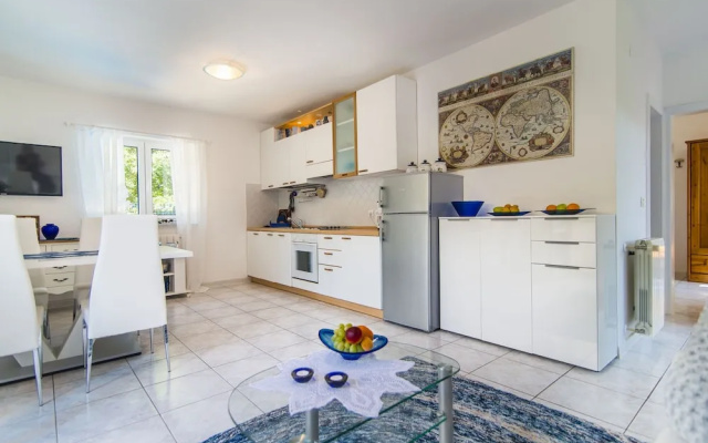 Comfortable Villa in Porec with Private Swimming Pool - Villas_and_Bungalows in Porec - Photo 5