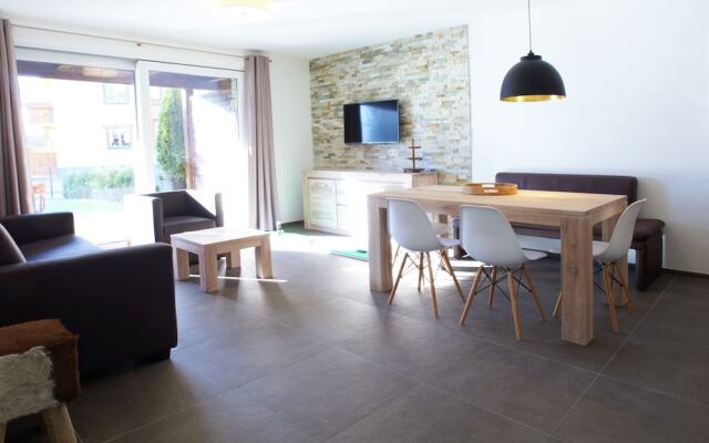 Modern Apartment Near Lake in Zell Em See