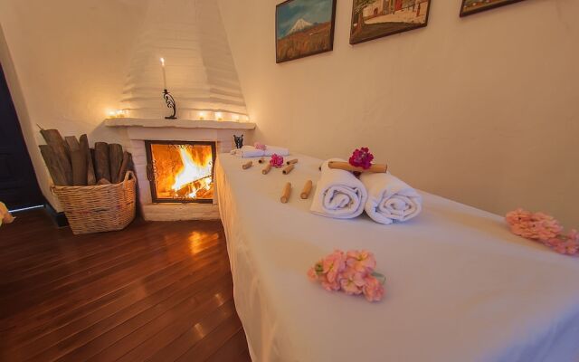 Hosteria Hacienda Pinsaqui