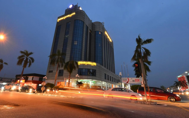 Emerald Puteri Hotel