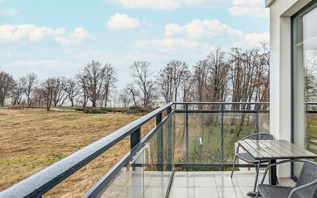 Two-bedroom Accepting Pets by Renters