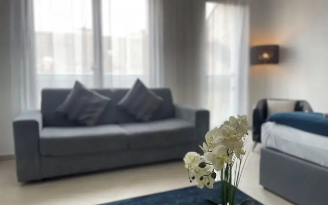 Smart Carrara Apartments