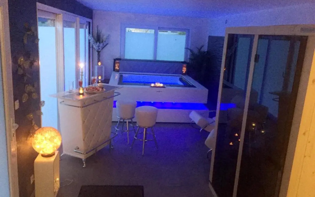 House With one Bedroom in Tournai, With Enclosed Garden and Wifi - фото 4