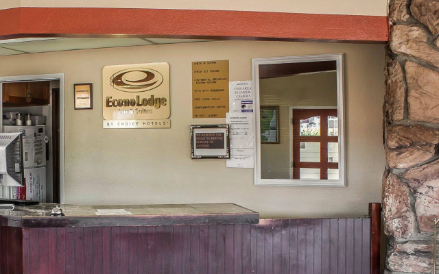 Econo Lodge Inn & Suites Hoquiam