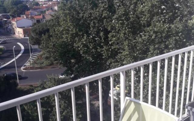 Residence d'Anjou - Grand studio avec balcon et parking privatif