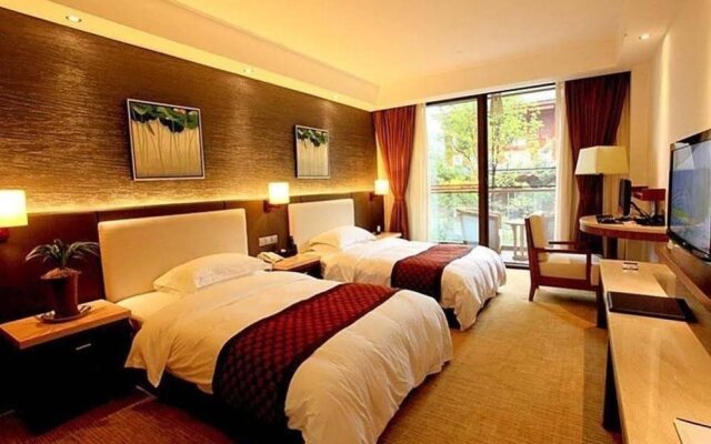 Hui Feng Hotel