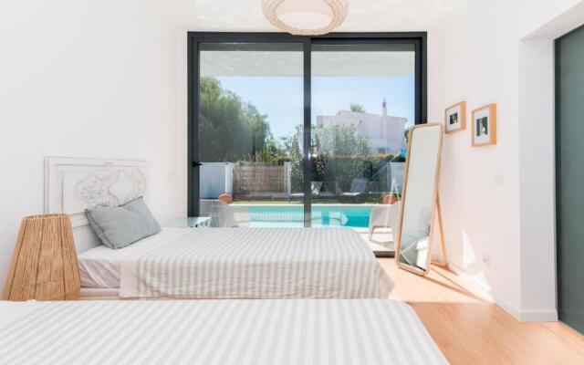 Villa 91 by ALGARTUR