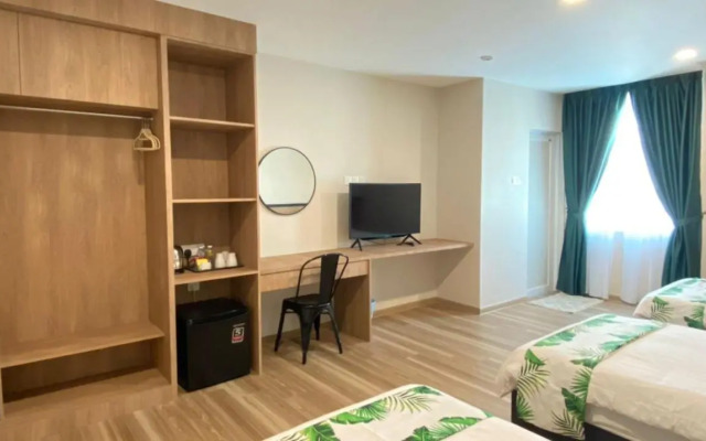 Savana Hotel & Serviced Apartments