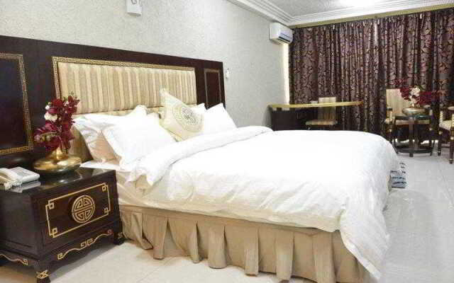 Nobila Airport Hotel