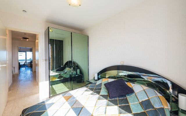 Flat in Koksijde With Sea Views