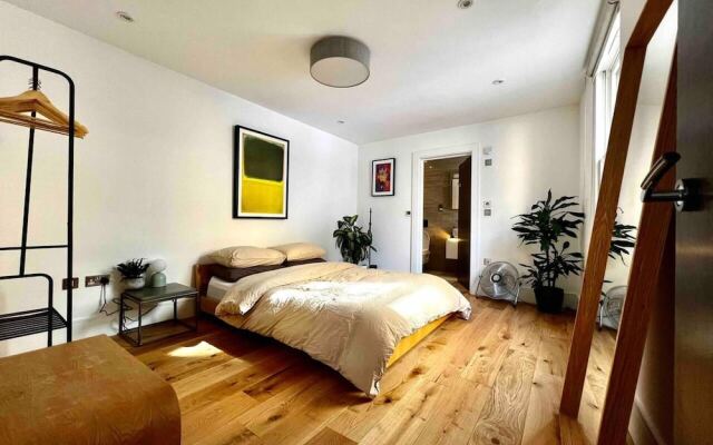 Modern Retreat in the Heart of Shoreditch
