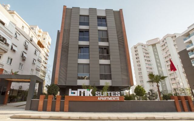 Bmk Suites Hotel Apart