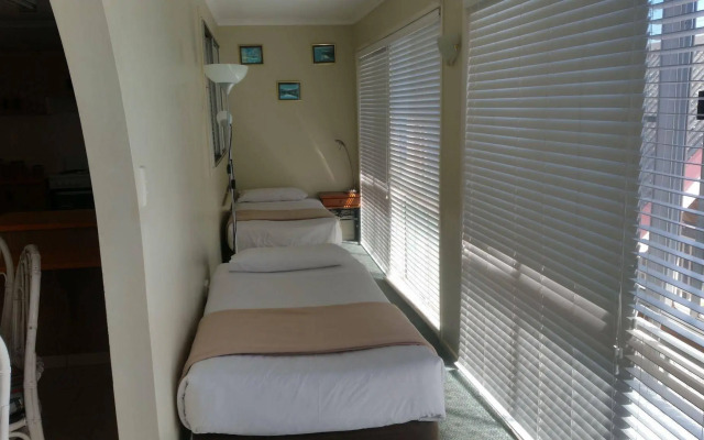 Clifford Park Holiday Motor Inn