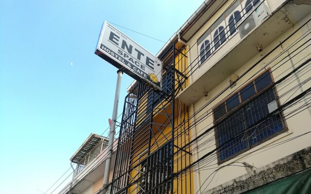 OYO 505 Ente Space Hostel