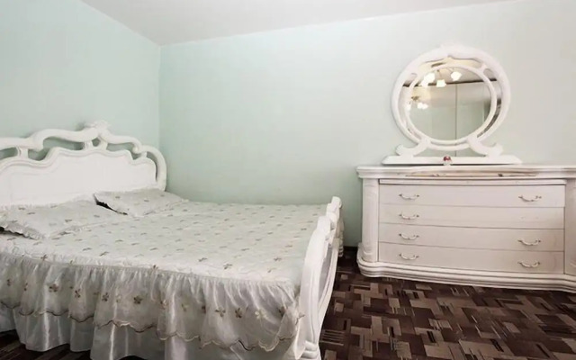 Улучшенные апартаменты «ApartLux Римская»