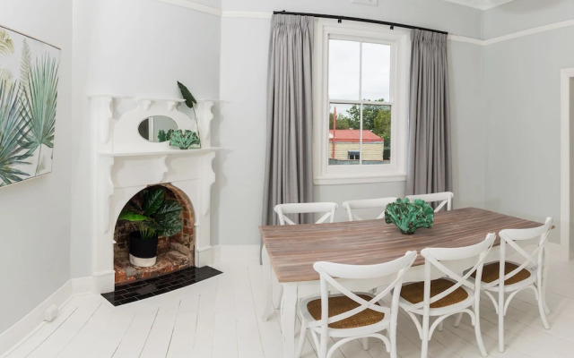 Kirsten Accommodation Parkes