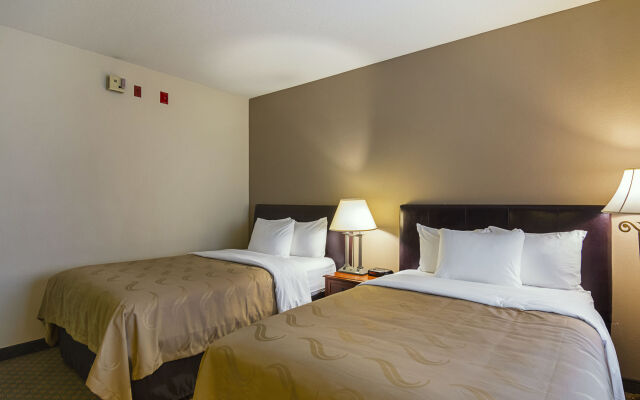 Quality Inn Fresno Yosemite Airport