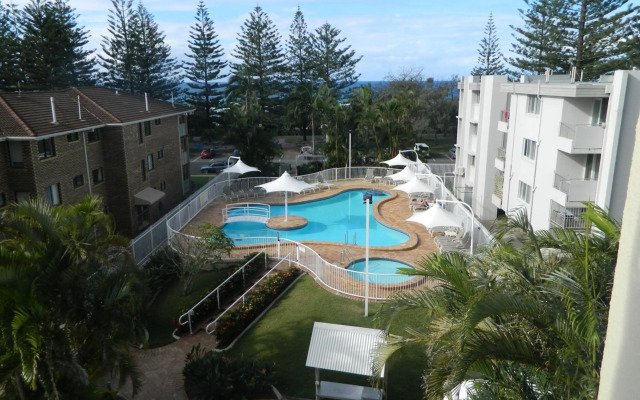 2nd Avenue Beachside Apartments