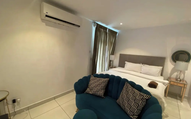 Splendid Apartments at Embassy Gardens