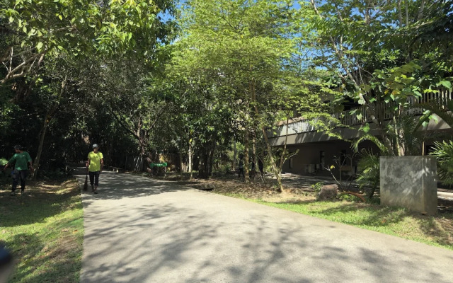Lakwa Motel