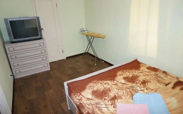 Apartment on Lensoveta 25/28